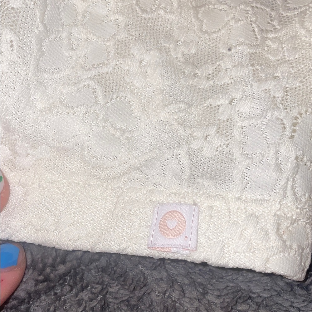 Old Navy Lace Bralette Duo - Dusty Pink & White - Picture 3 of 6